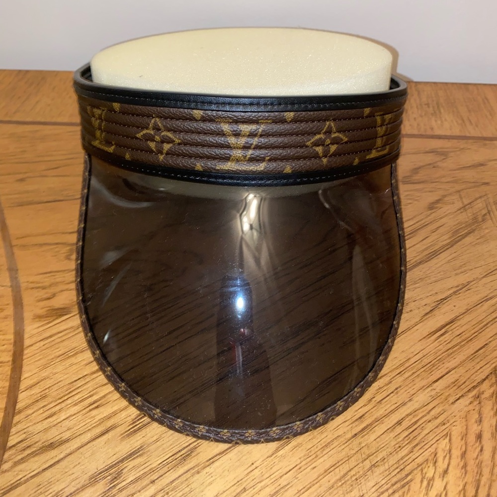 SOLD@@@@@@Louis Vuitton Sun Visor